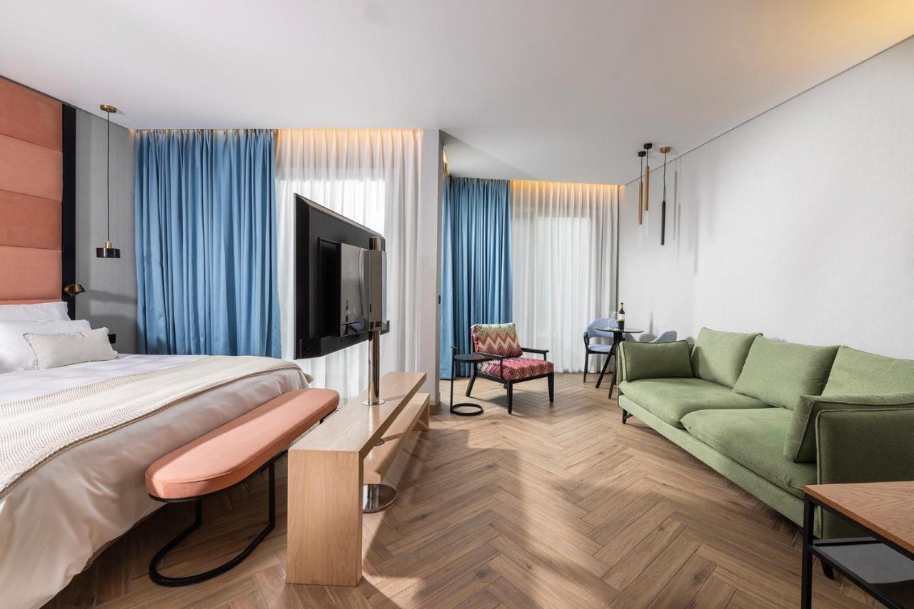 Almond Hotel - Adults Only Neve Ilan Buitenkant foto