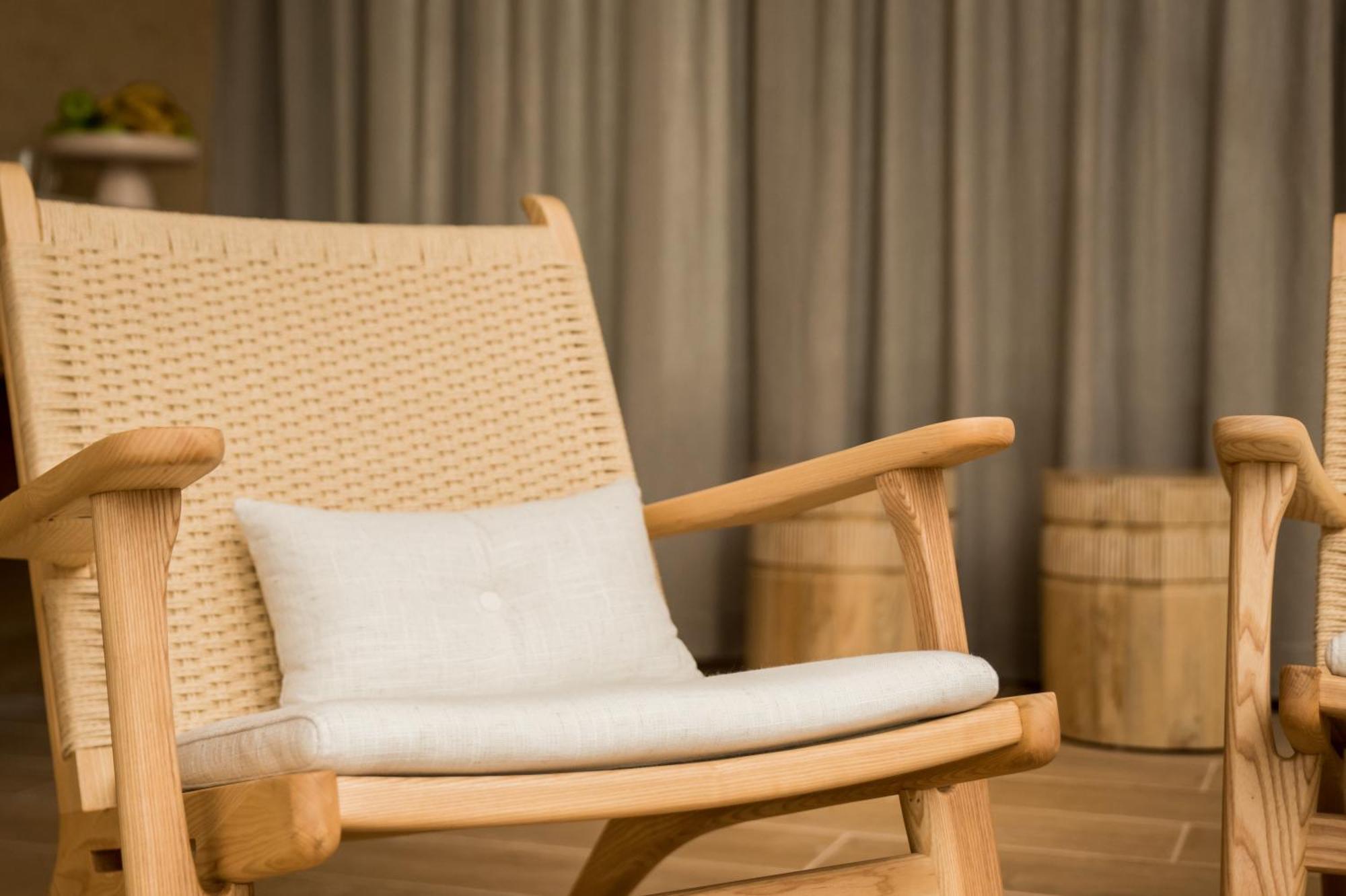 Almond Hotel - Adults Only Neve Ilan Buitenkant foto